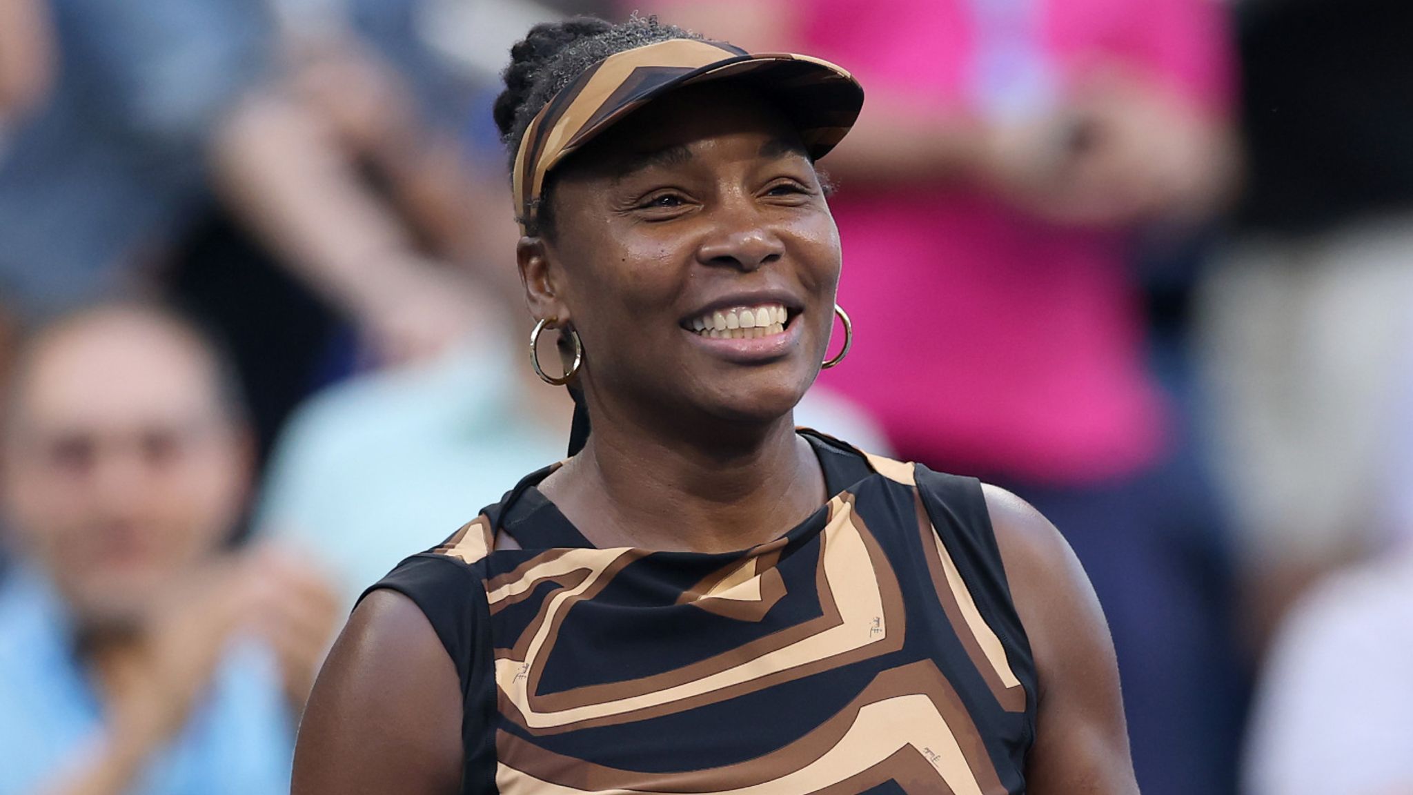 US Open: Venus Williams exits Grand Slam in New York with quarter-final loss after age-defying run | Tennis News | Sky Sports