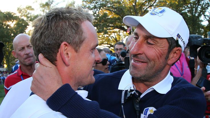 during the Singles Matches for The 39th Ryder Cup at Medinah Country Club on September 30, 2012 in Medinah, Illinois. 