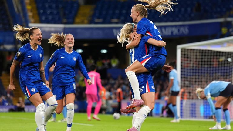 Ellie Carpenter Assister Aggie Beever-Jones para el operador del Chelsea