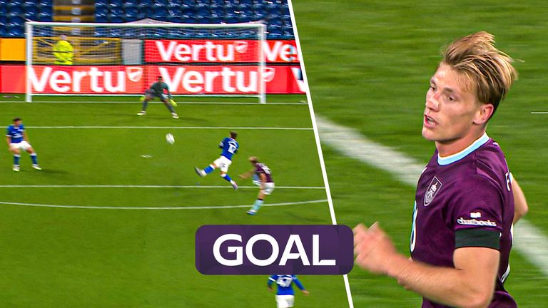 Flemming goal v Cardiff