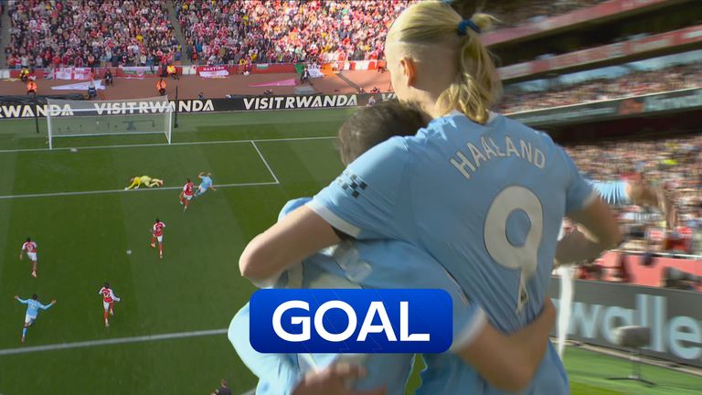 Erling Haaland scores for Man City vs Arsenal
