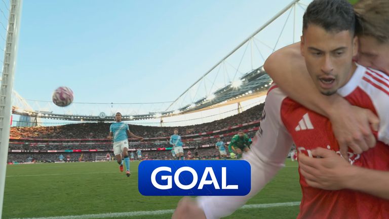 Gabriel Martinelli equalises for Arsenal in their Premier League match against Man City