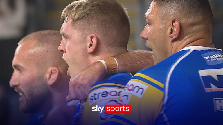Leeds score second try against St Helens