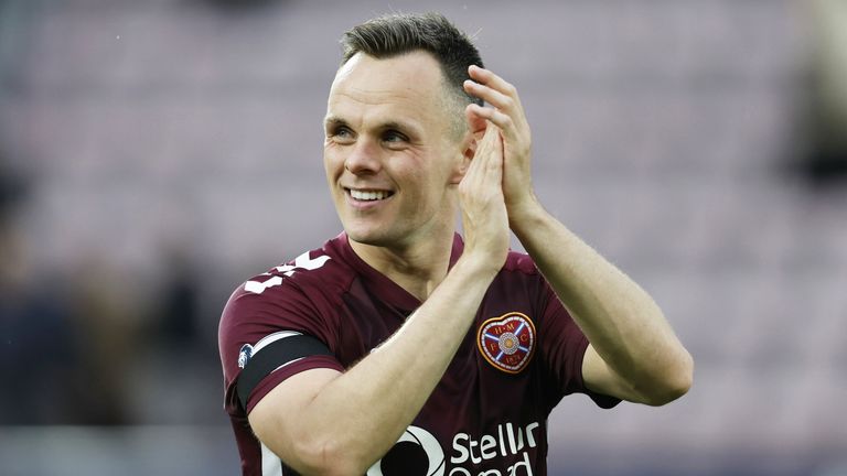 EDINBURGH, SCOTLAND - SEPTEMBER 27: Hearts Lawrence Shankland aft Full time during a William Hill Premiership match between Heart of Midlothian and Falkirk at Tynecastle Park, on September 27, 2025, in Edinburgh, Scotland. (Photo by Mark Scates / SNS Group)