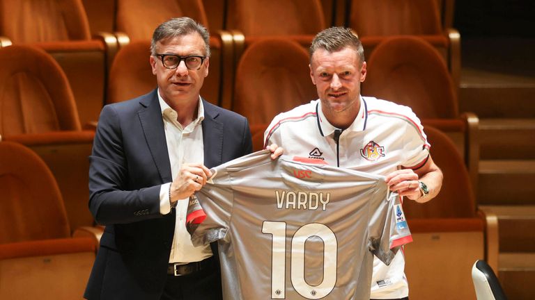 Revelado por Jamie Vardy Cremonese de Cremonese