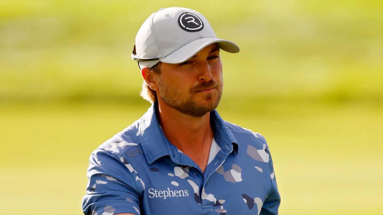 Cook goes from late entry to share of lead at Black Desert before play suspended