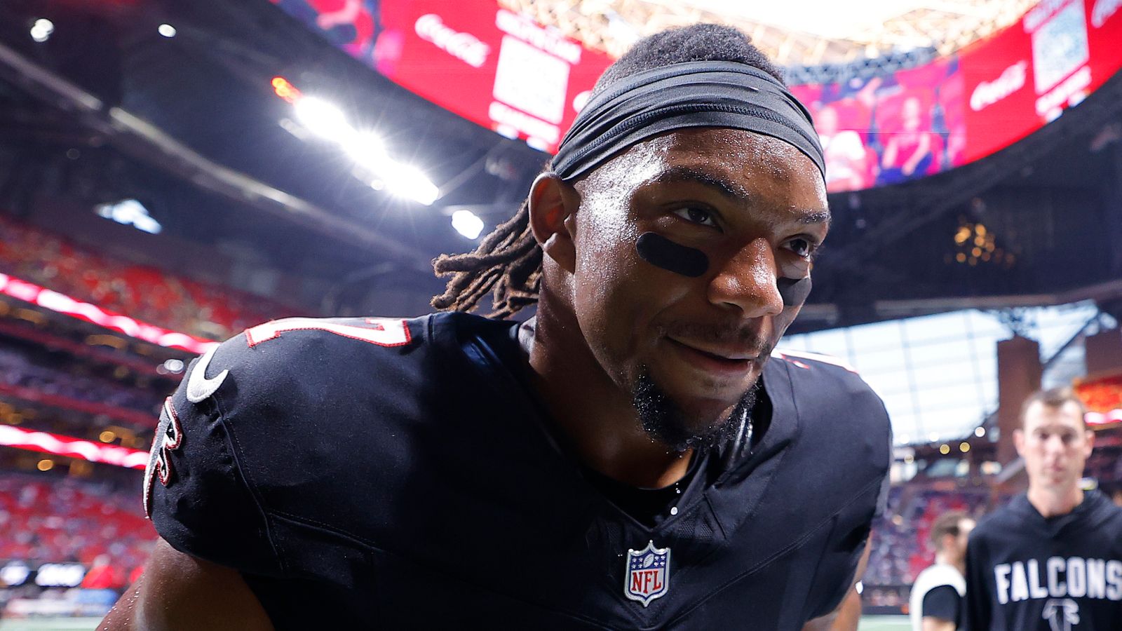 https://e0.365dm.com/25/10/1600x900/skysports-bijan-robinson-atlanta-falcons_7050471.jpg?20251014064858