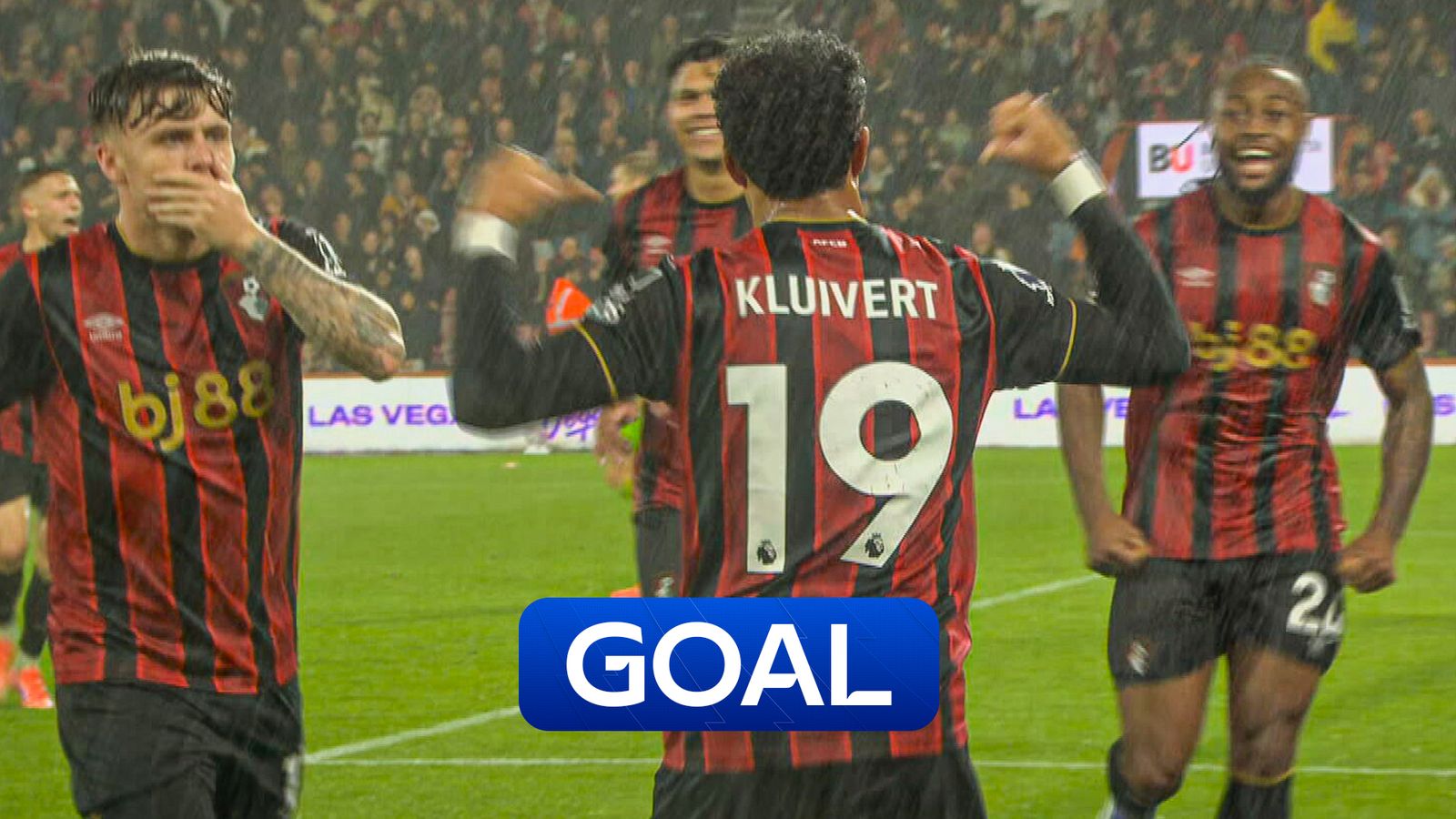 https://e0.365dm.com/25/10/1600x900/skysports-bournemouth-fulham_7040683.jpg?20251003214942