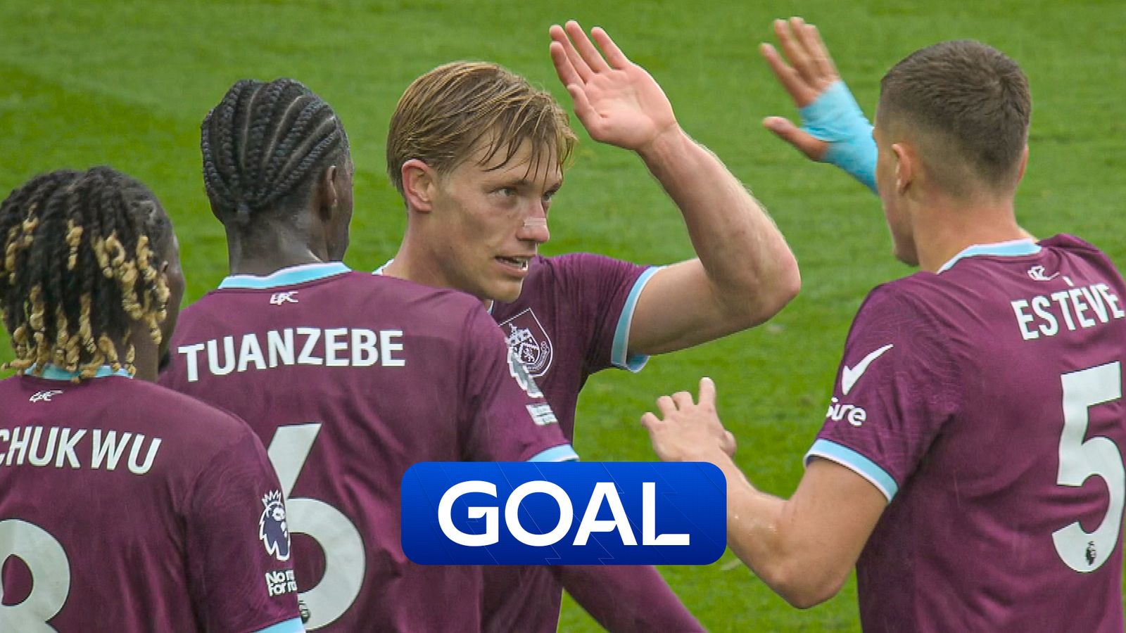 https://e0.365dm.com/25/10/1600x900/skysports-burnley-wolves_7062721.jpg?20251026143617