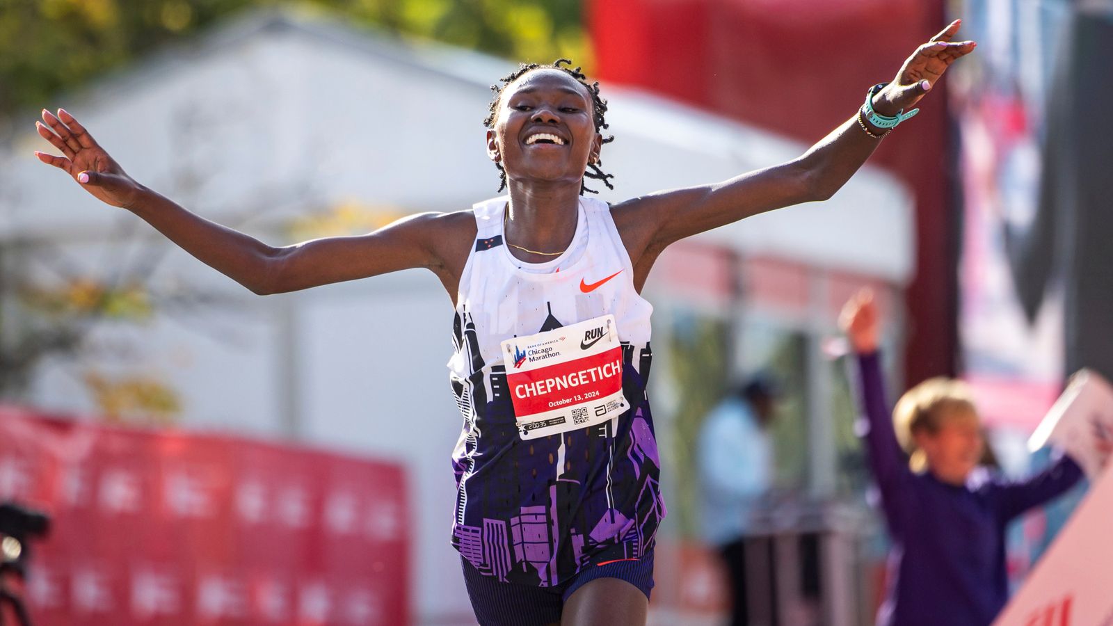 Marathon women's record holder Ruth Chepngetich banned for three years after 'taking housemaid's medication'