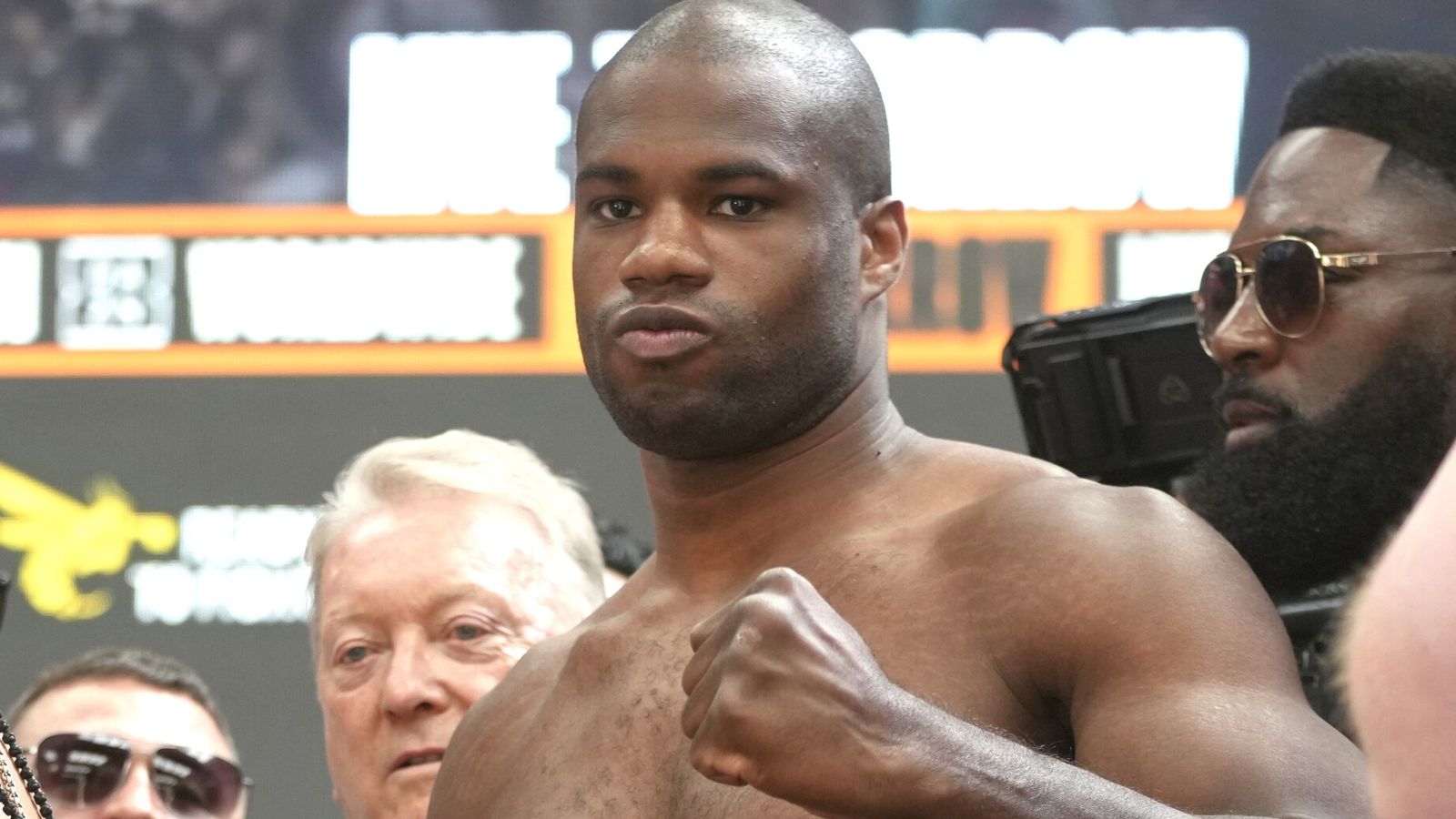 https://e0.365dm.com/25/10/1600x900/skysports-daniel-dubois-boxing_7044438.jpg?20251006210250