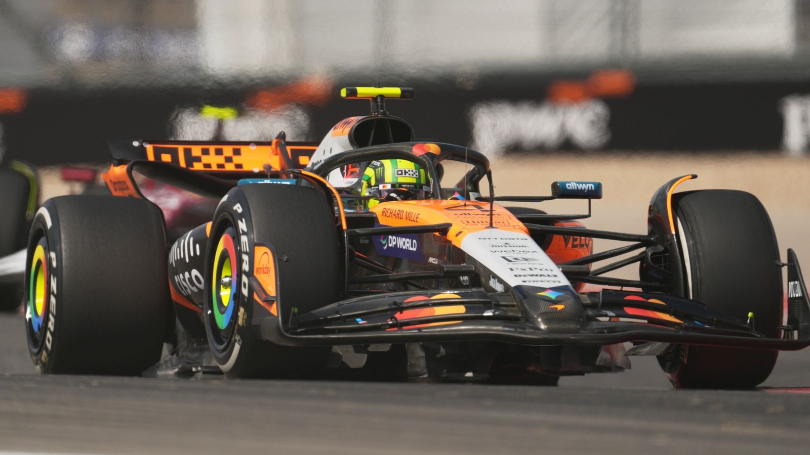 Norris lidera treinos livres do GP dos EUA e começa forte o fim de semana de Sprint
