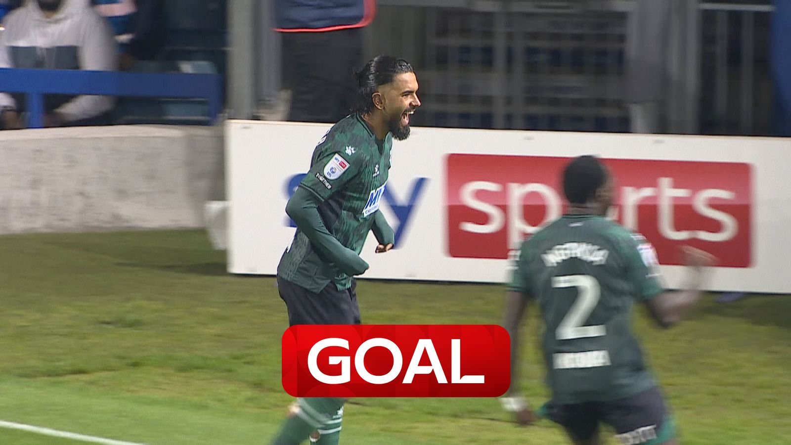 https://e0.365dm.com/25/10/1600x900/skysports-portsmouth-football_7038505.jpg?20251001210335