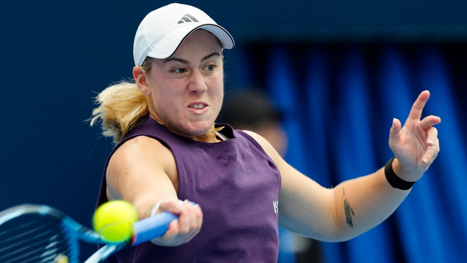 https://e0.365dm.com/25/10/1600x900/skysports-sonay-kartal-china-open-tennis-2025_7038047.jpg?20251001114905