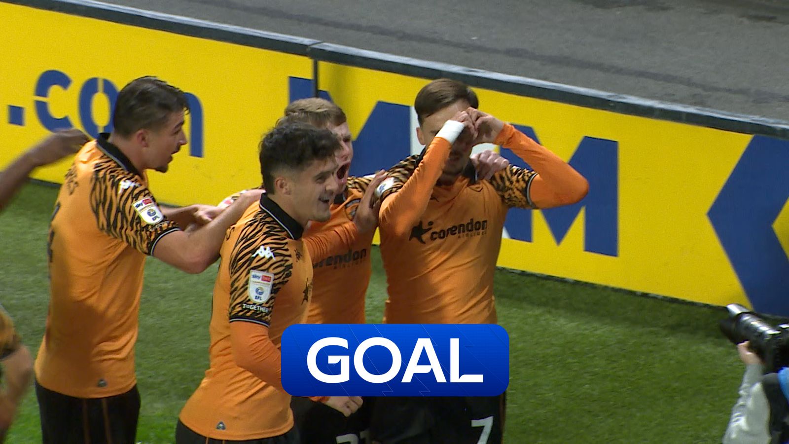 https://e0.365dm.com/25/10/1600x900/skysports-thumb-hull_7057660.jpg?20251021195933