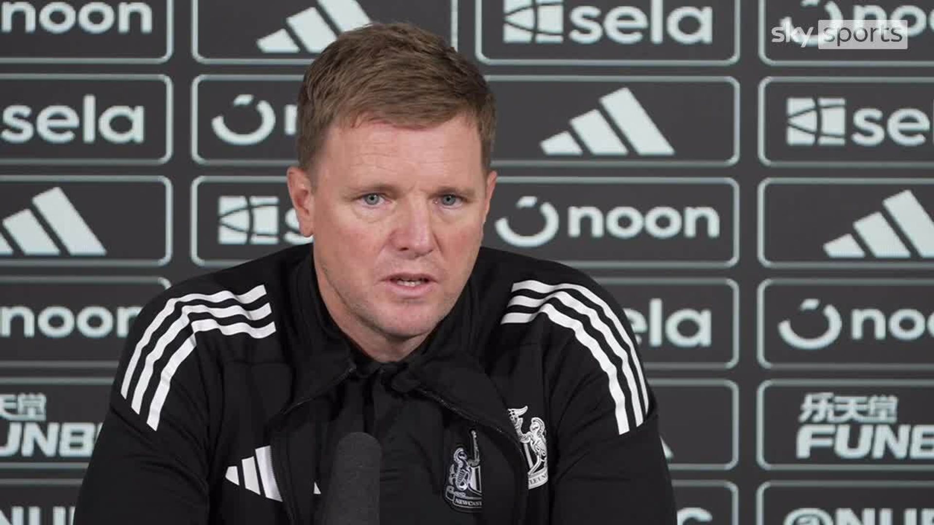 'I back his appointment' | Howe on new sporting director, Wissa and Hall injuries 