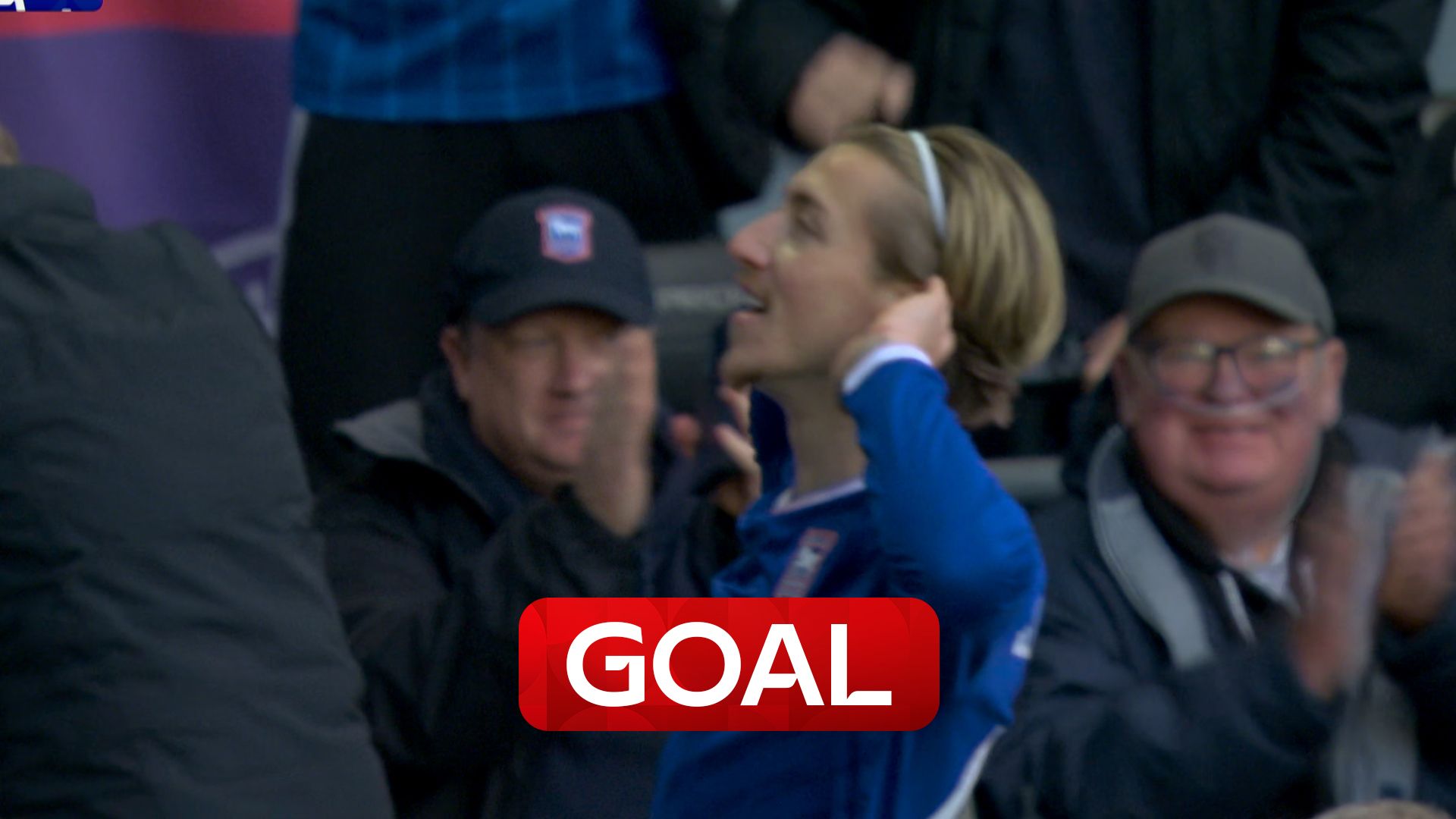 Clarke capitalises on WBA error at the back to give Ipswich the lead!