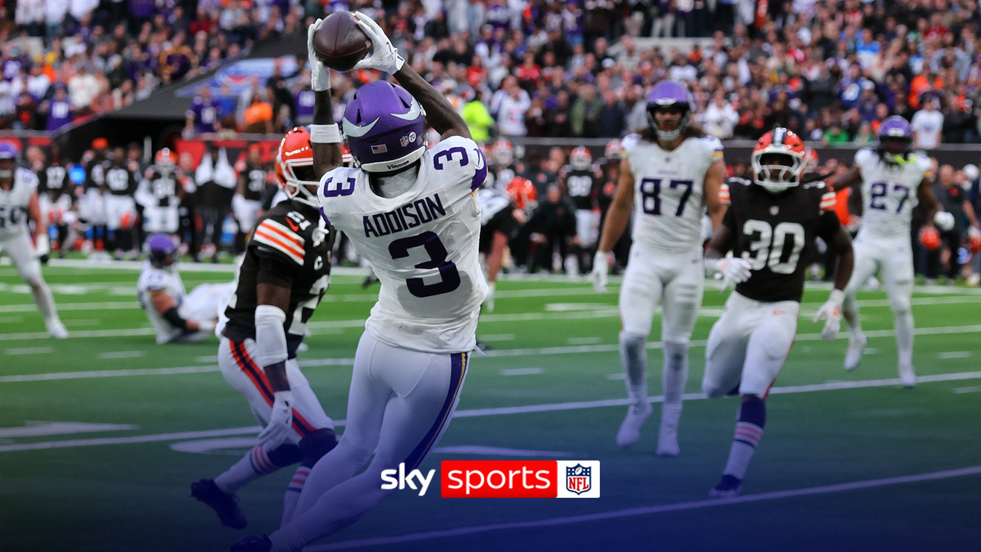 That is BIG league! | Superb Wentz throw finds Addison for winning TD!