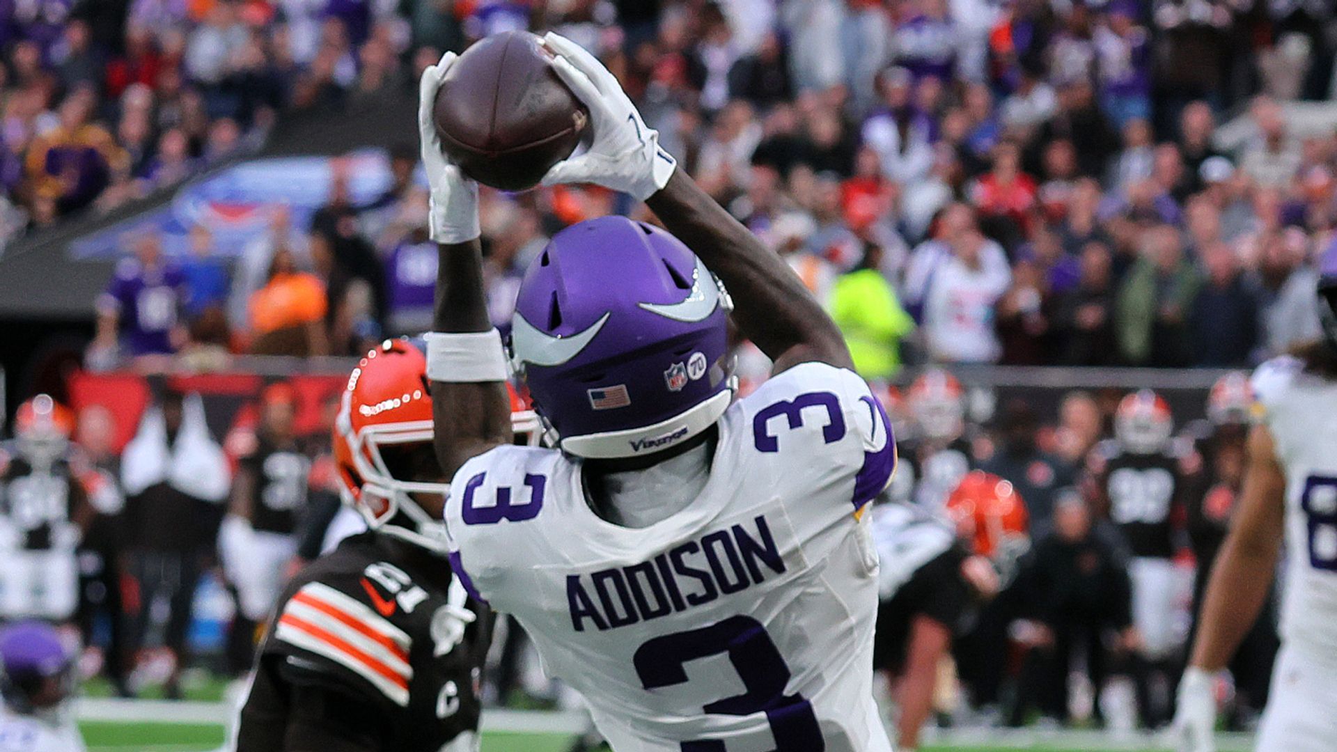 Vikings beat Browns in final seconds in NFL's 40th London game
