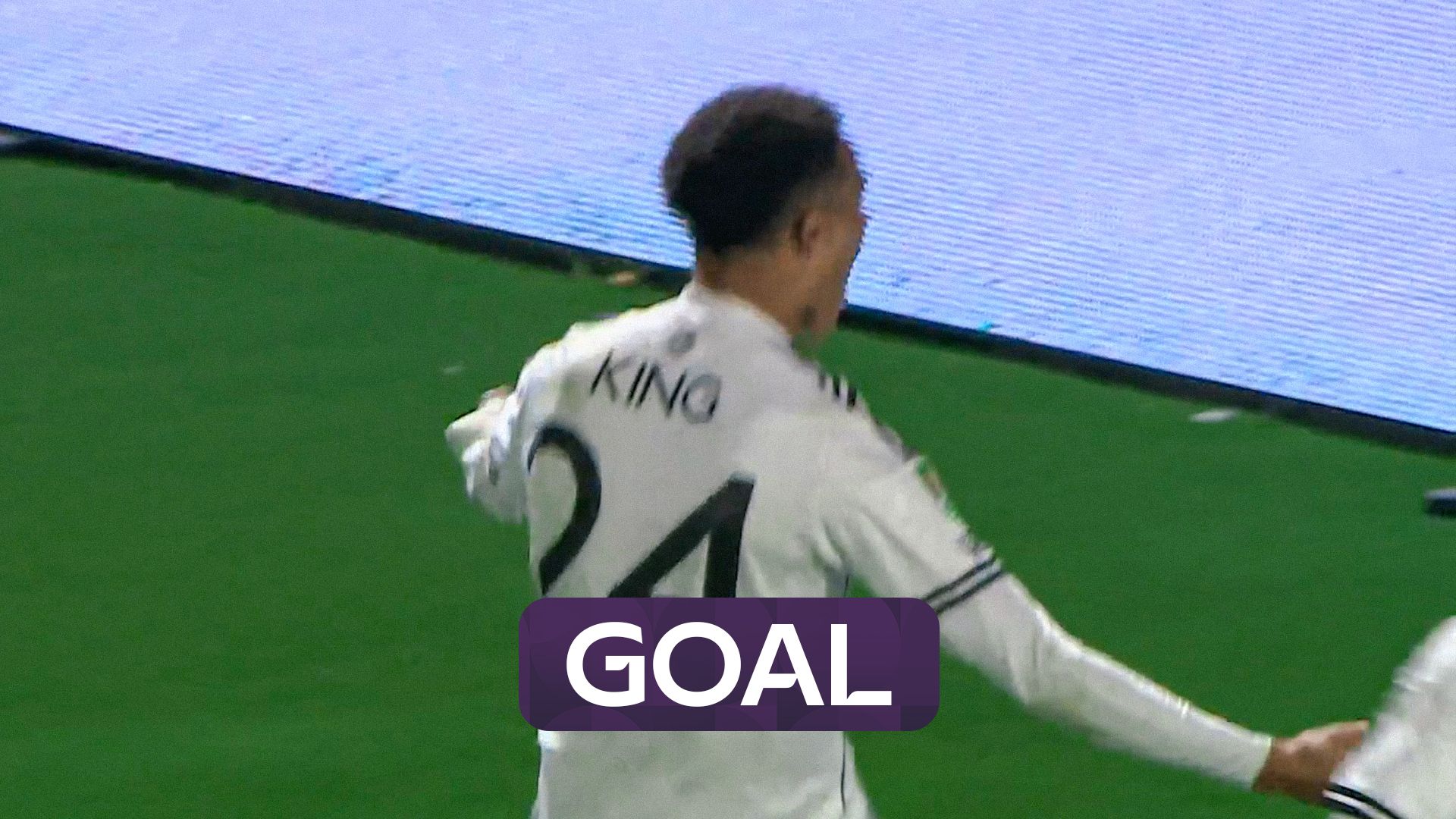 Fulham's King scores first senior goal with clever flicked finish