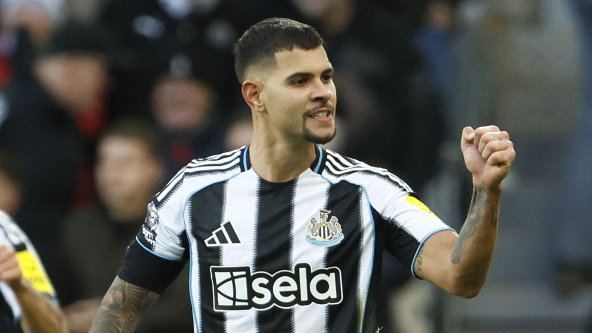 Newcastle 2-1 Fulham: Bruno Guimaraes' late winner snatches