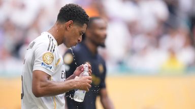 Jude Bellingham takes the chance to cool down at the Club World Cup