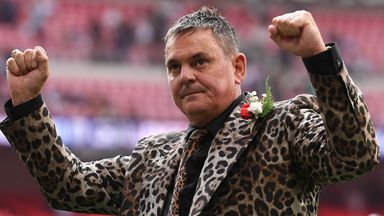 Leigh Leopards owner Derek Beaumont issued a statement explaining his frustration with Wigan Warriors ahead of Friday's Super League semi-final