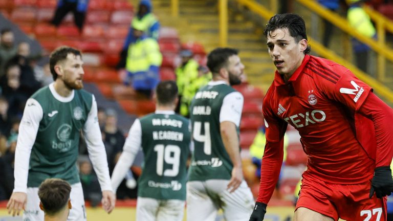 Marko Lazetic scored a late consolation for Aberdeen against Hibs
