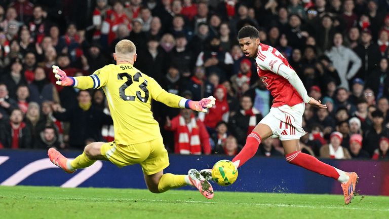 Andre Harriman-Annous viene negato da Jason Steele prima del secondo gol dell'Arsenal
