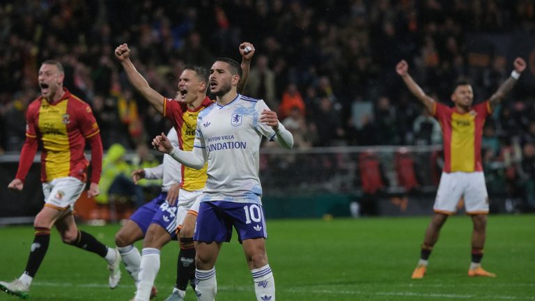 Aston Villa's Emiliano Buendia reacts after missing a penalty during the Europa League match between Go Ahead Eagles and Aston Villa