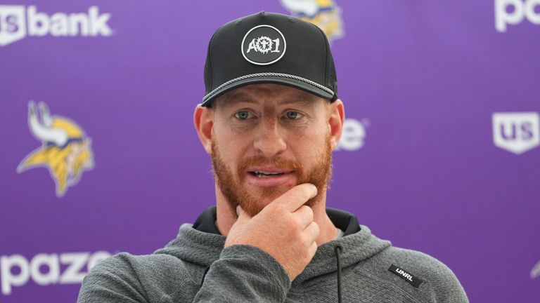 Minnesota Vikings quarterback Carson Wentz 