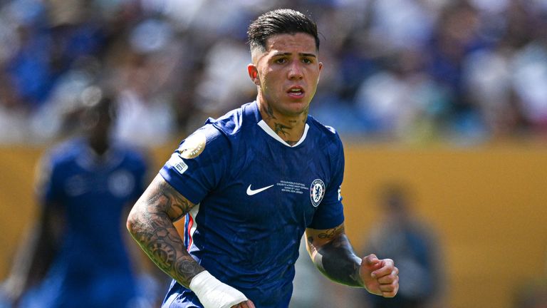 Chelsea's Enzo Fernandez complained of dizziness whilst playing at the Club World Cup