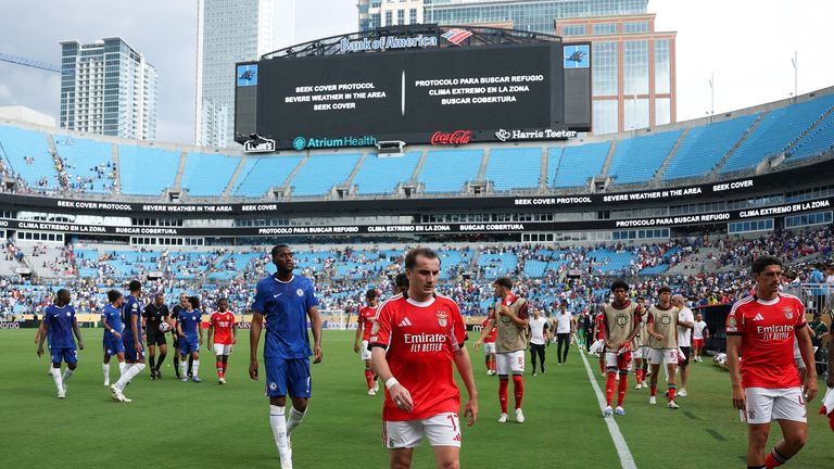 There were delays due to severe weather in Chelsea's match with Benfica at the Club World Cup