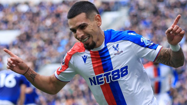 Daniel Munoz of Crystal Palace celebrates after scoring against Everton