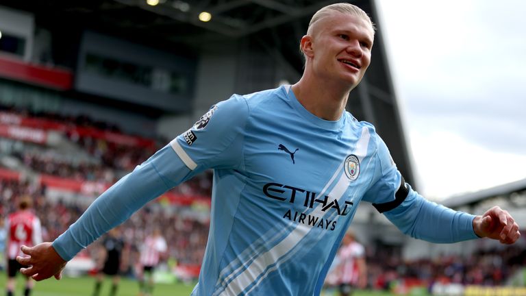 Erling Haaland celebrates his goal at Brentford