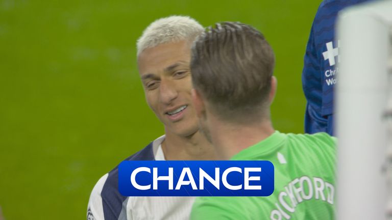 Everton stopper Pickford stops Richarlison shot