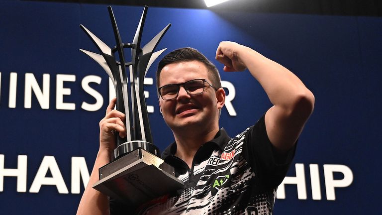 Gian van Veen defeated Michael van Gerwen in the semi-finals and Luke Humphries in the final to win the European Championship