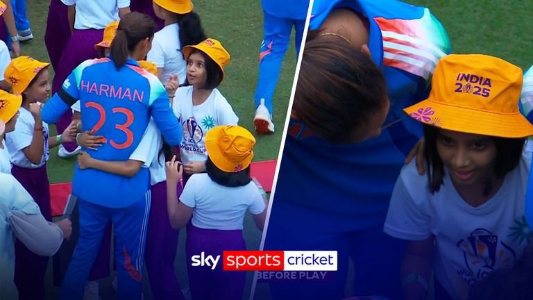 Será que esta jovem inspirará a Índia à vitória sobre a Austrália na semifinal da Copa do Mundo Feminina, ao fazer um discurso para a equipe antes da partida?