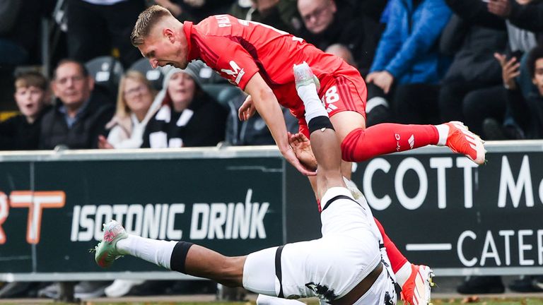 St Mirren's Jayden Richardson kicks out at Aberdeen's Ante Palaversa before being sent off