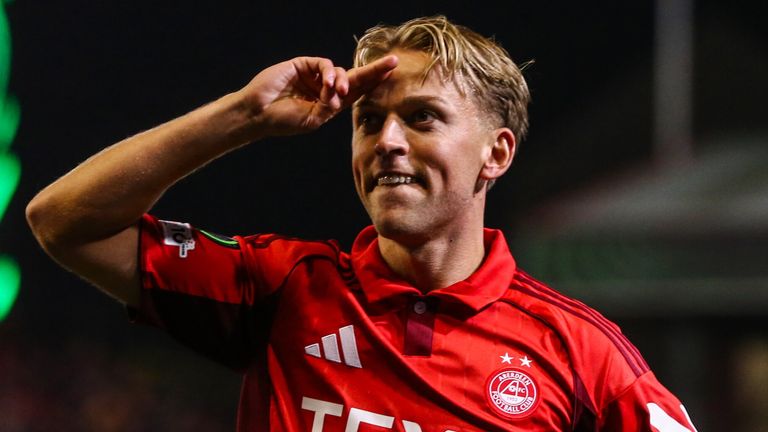Jesper Karlsson anotó el primer gol para Aberdeen con Shakhtar Donetsk. 