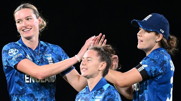 Lauren Bell, England, Women's Cricket World Cup (Getty Images)