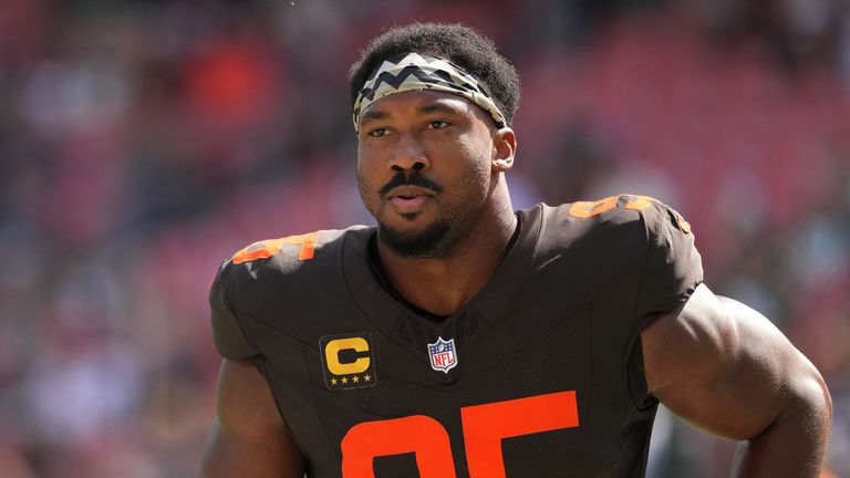 Cleveland Browns defensive end Myles Garrett 