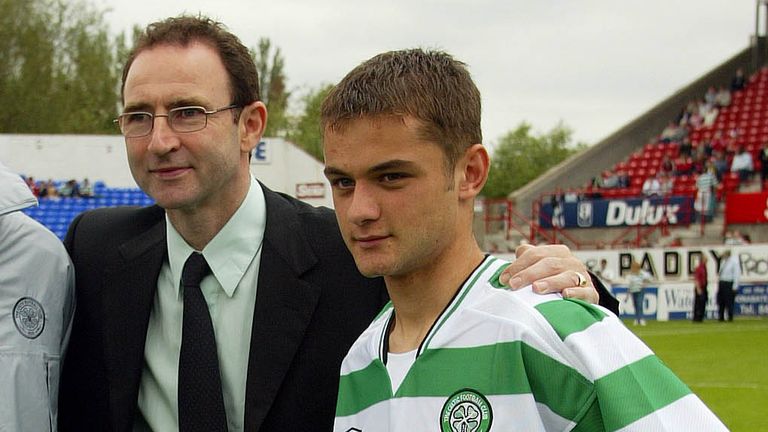 शॉन मैलोनी (आर) सेल्टिक में ओ'नील के अधीन एक युवा खिलाड़ी थे