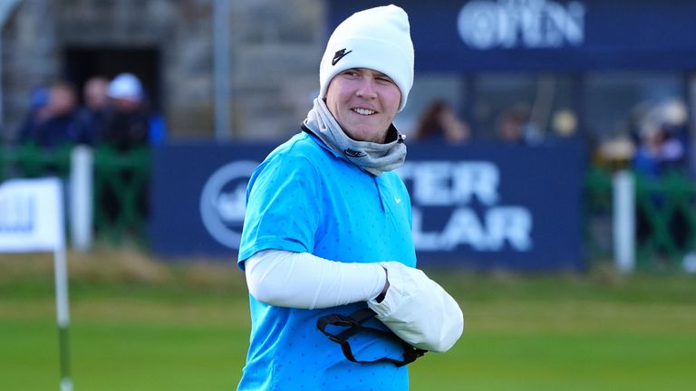 Robert MacIntyre on the 1st tee during day four of the 2025 Alfred Dunhill Links Championship at the Old Course at St Andrews. Picture date: