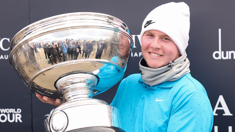 Robert MacIntyre holds the Alfred Dunhill Links Championship trophy (Getty Images)