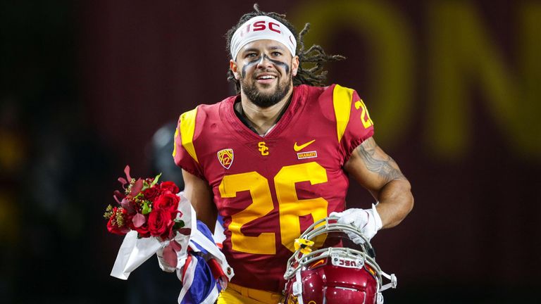 Oram-Jones runs out for USC 