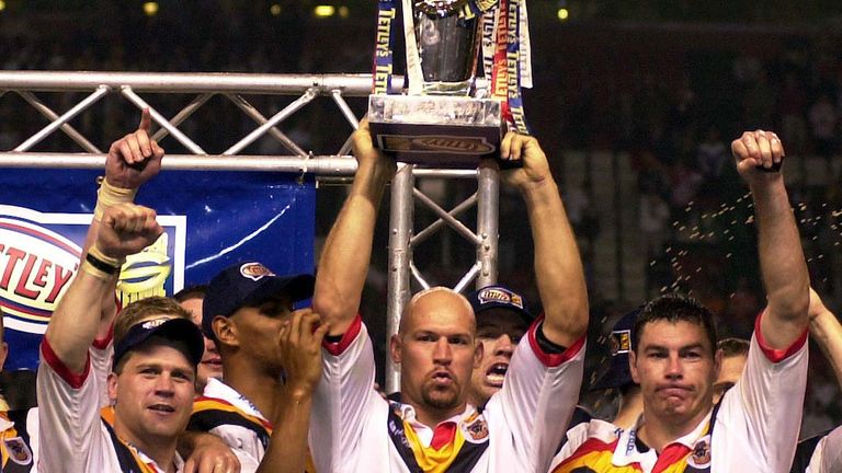 Picture by Ben Duffy/SWpix.com - 13/10/2001 - Rugby League - Tetleys Super League Grand Final - Wigan Warriors v Bradford Bulls - Old Trafford, Manchester, England - Bradford's James Lowes, Graham Mackay and Michael Withers celebrate victory over Wigan in the Grand Final