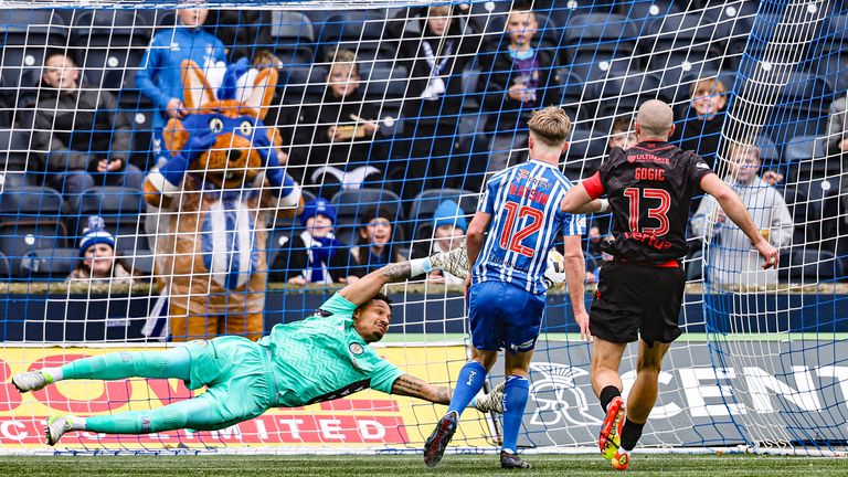 KILMARNOCK, SCOTLAND - OCTOBER 04: Kilmarnock's David Watson scores to make it 1-0 during a William Hill Premiership match between Kilmarnock and St Mirren at Rugby Park, on October 04, 2025, in Kilmarnock, Scotland.  (Photo by Ross MacDonald / SNS Group)