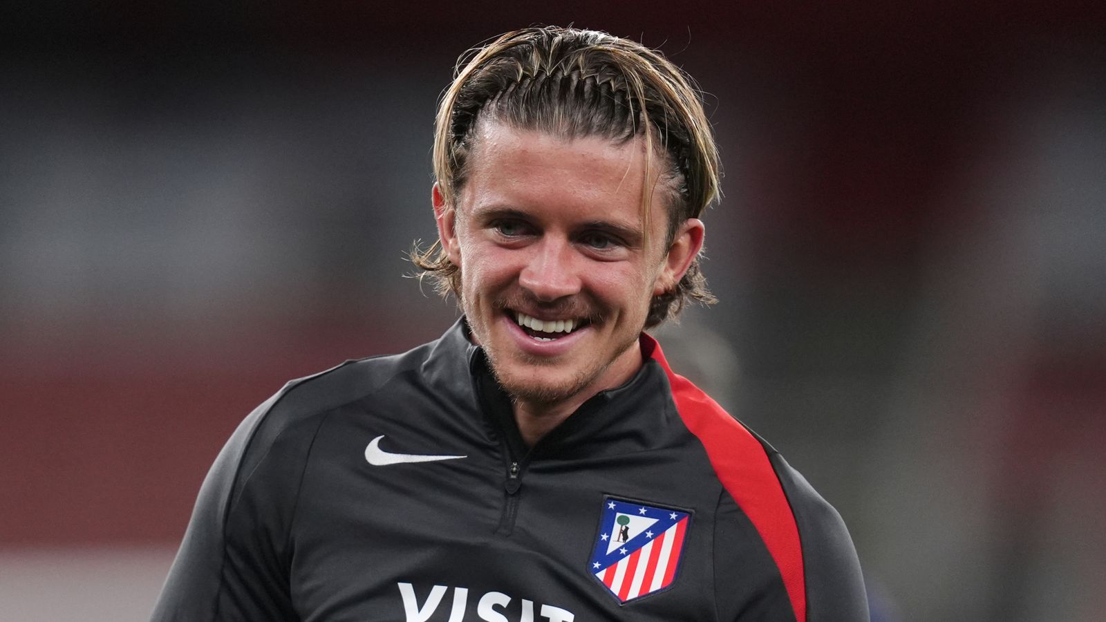 https://e0.365dm.com/25/11/1600x900/skysports-conor-gallagher-atletico_7077859.jpg?20251110074811
