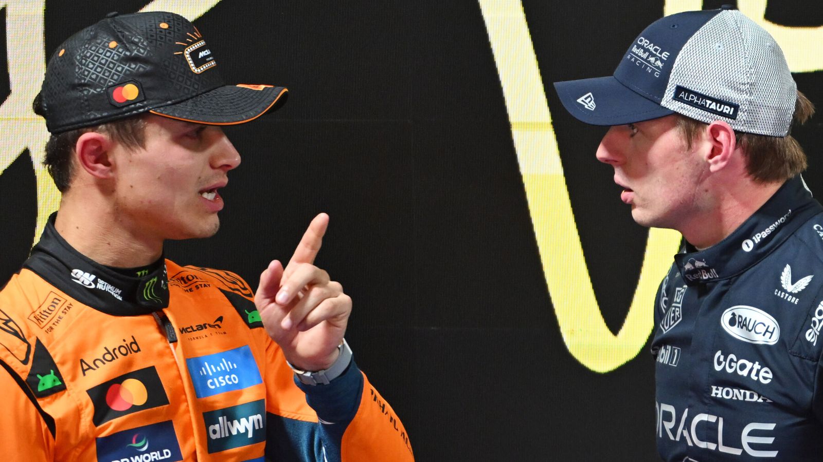 https://e0.365dm.com/25/11/1600x900/skysports-f1-lando-norris-max-verstappen_7088177.jpg?20251122065827